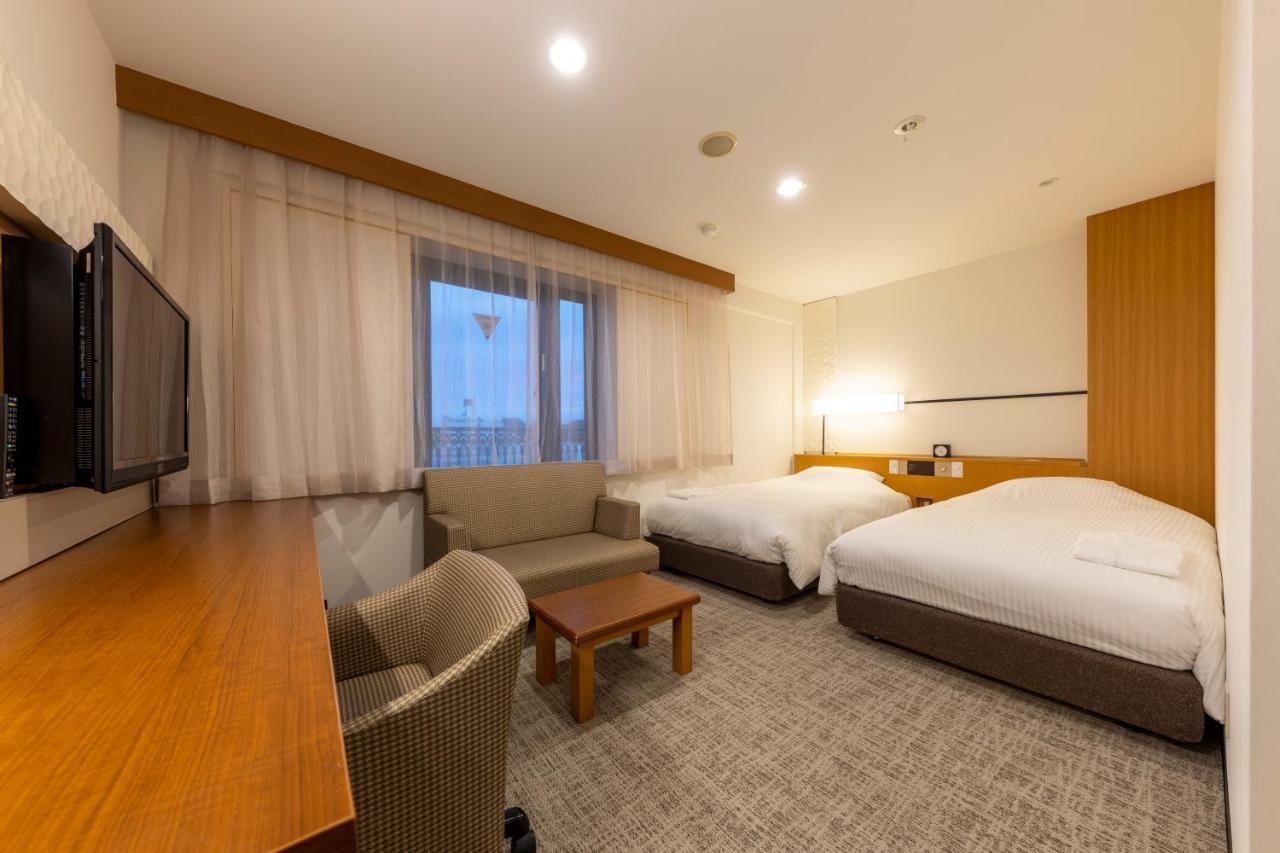 Jr Clement Inn Himeji Eksteriør billede